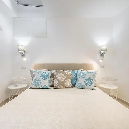 Villa Smeraldo 150 Mt Dal Mare