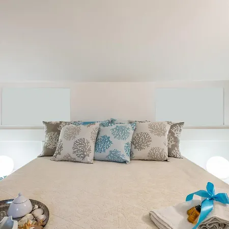 Smeraldo 150 Mt Dal Mare Villa *